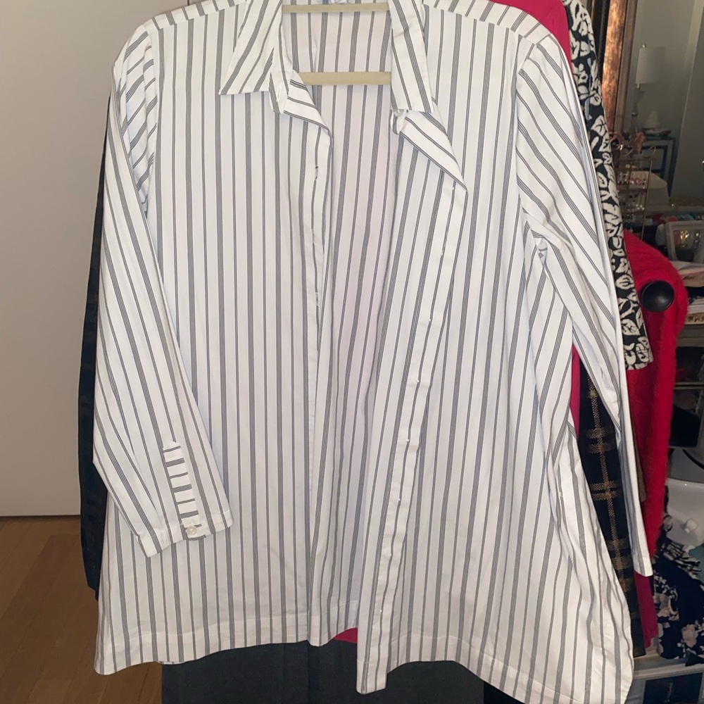 J Jill White Black Vertical Stripe Button down Long Sleeve High Low blouse Sz PL - Picture 6 of 7